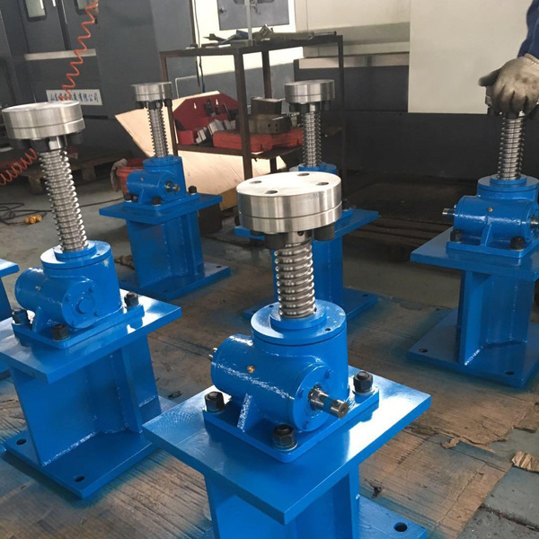 絲桿升降機(jī) 絲桿升降機(jī)